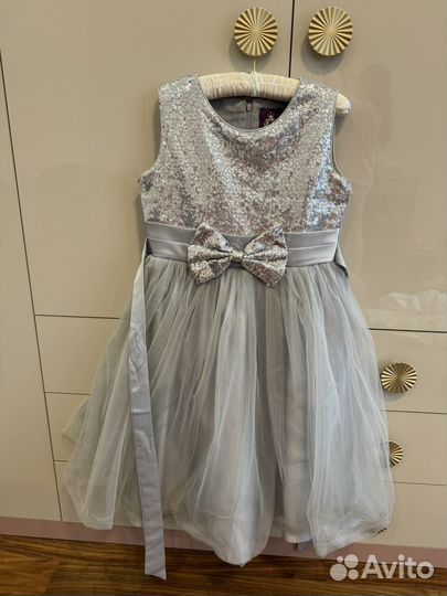 Платье нарядное для девочки