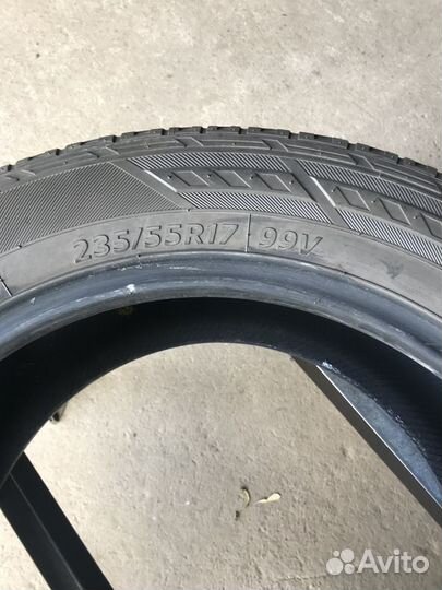 Hankook Dynapro HP RA23 235/55 R17