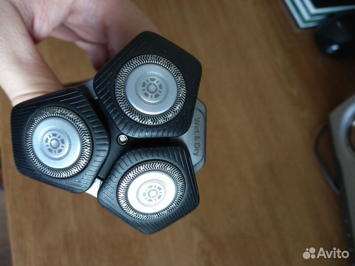 Бритва электрическая philips