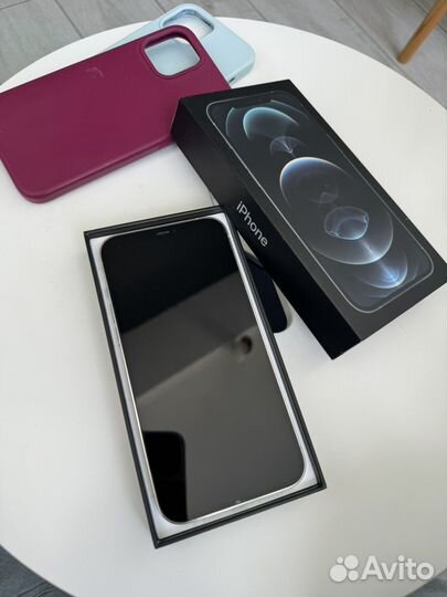 iPhone 12 Pro Max, 256 ГБ