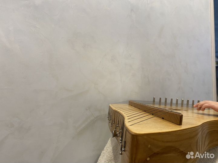 Гусли шлемовидные 17 струн