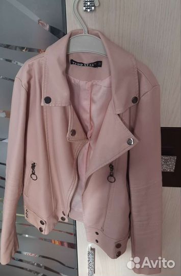 Кожаная куртка для девочки