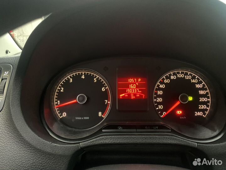 Volkswagen Polo 1.6 AT, 2011, 190 000 км