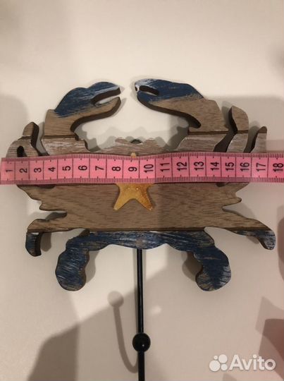 Крючки интерьерные