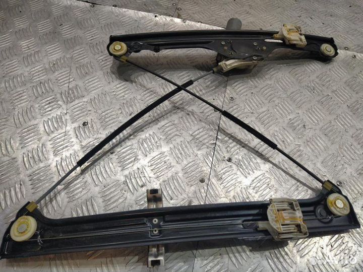 Стеклоподъемник передний правый Bmw X5 4.8I