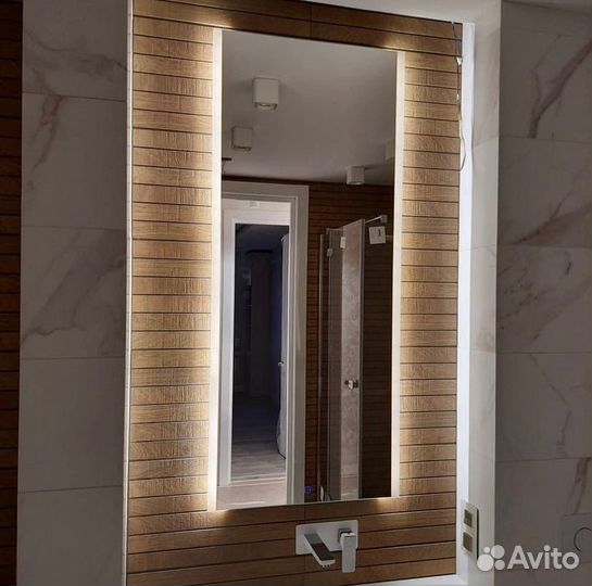 Зеркало с диодной подсветкой в ванную Gwen