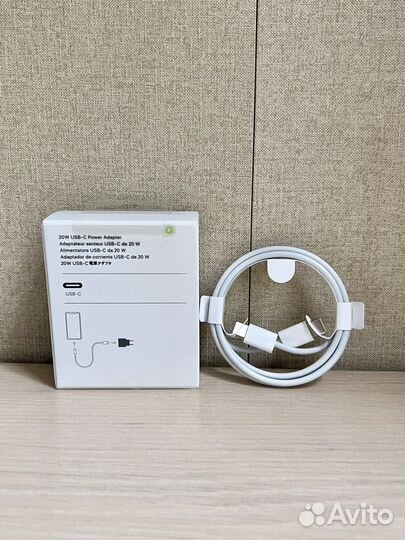 Зарядное устройство на iPad 20W новое