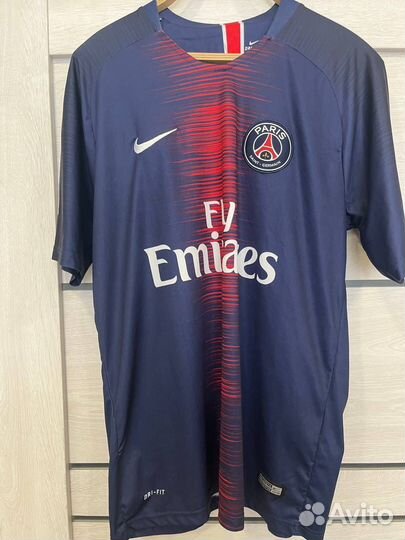 Футболка Nike Paris L