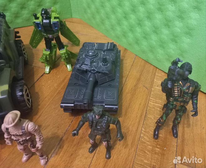 Военные машинки