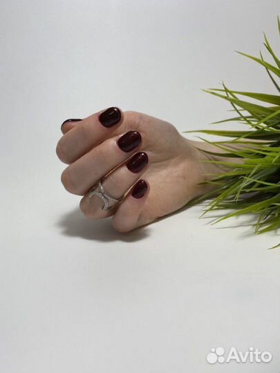 Модель на маникюр - Заводской