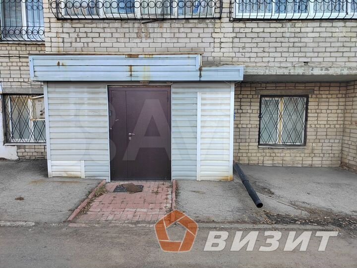 Офис с отдельным входом, Губернский рынок