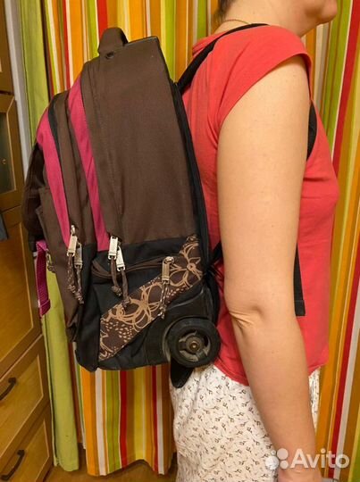 Рюкзак на колесах