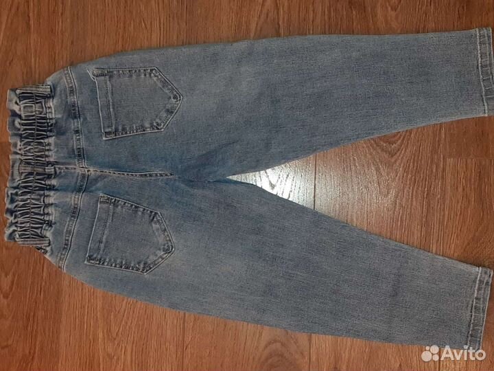 Джинсы