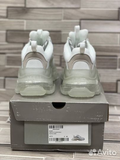 Кроссовки Balenciaga Triple-S Clear Sole White