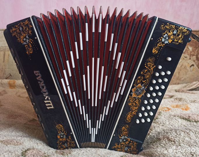 Гармонь Шуйская