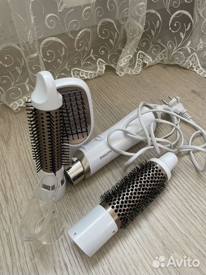 Фен-щетка для волос Philips Essential Care