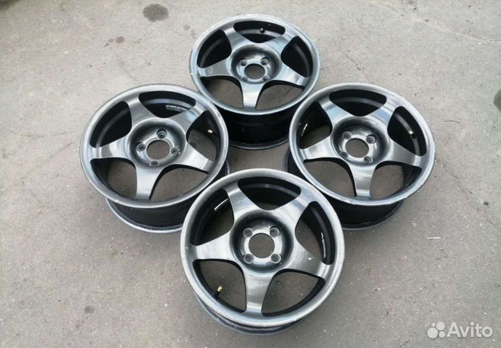 Всмпо Альфа r15