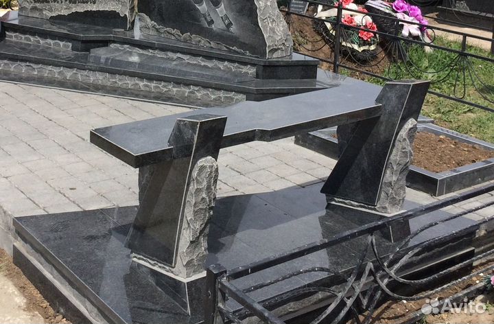 Стол, лавка на могилу