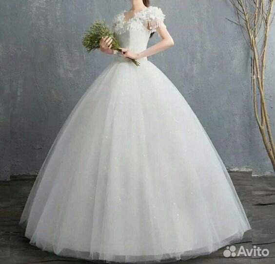 Свадебные платья