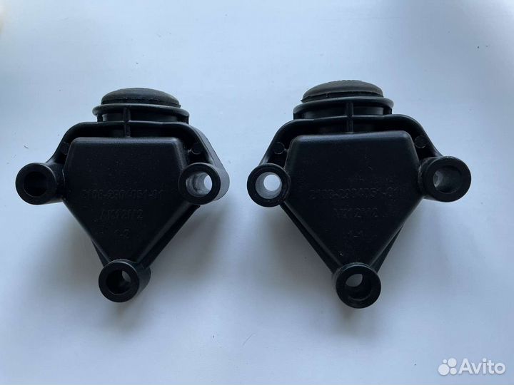 Кронштейн растяжки чёрный 2108 - 2115