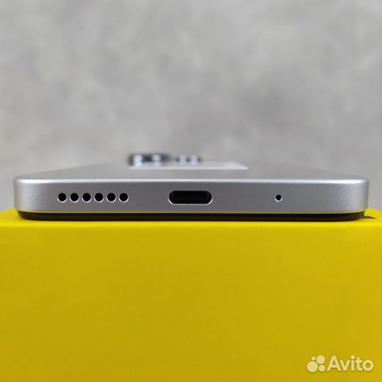 Xiaomi Poco M6, 8/256 ГБ