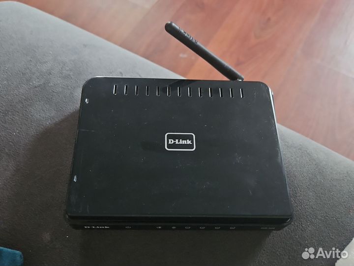 Wifi роутер D link dir300