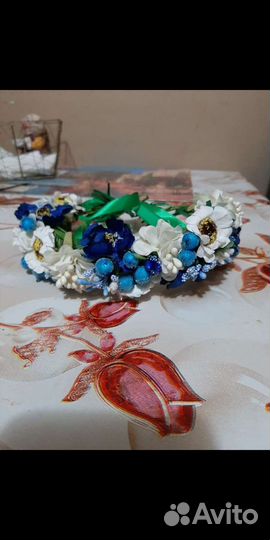 Венок ручной работы