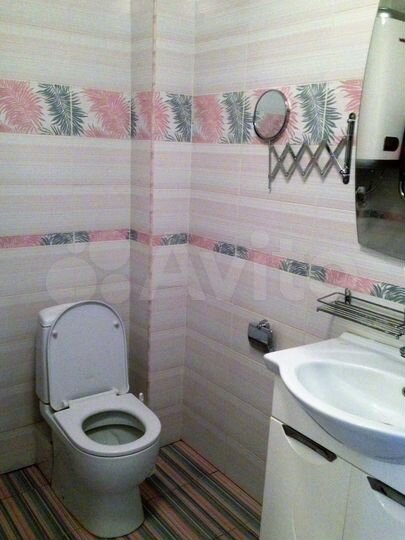 3-к. квартира, 100 м², 2/18 эт.