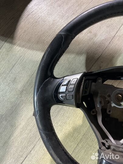 Руль subaru outback momo