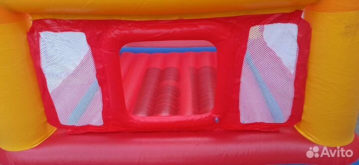 Надувной игровой батут