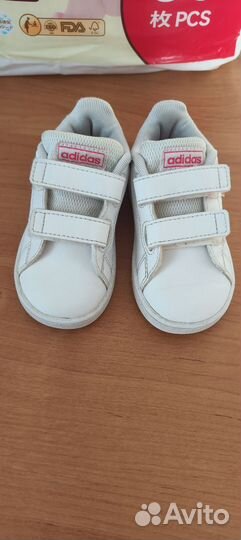 Кроссовки adidas 21 р