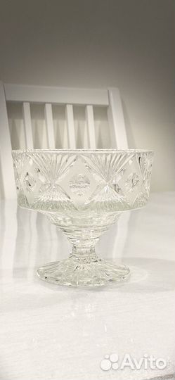 Хрустальная конфетница