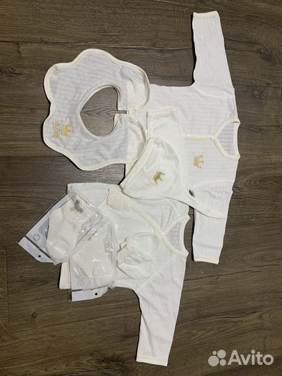 Комплект для новорожденных новый
