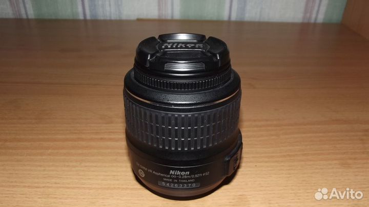 Объектив Nikon 18-55