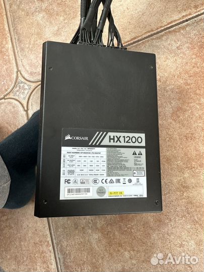 Блок питания Corsair HX1200