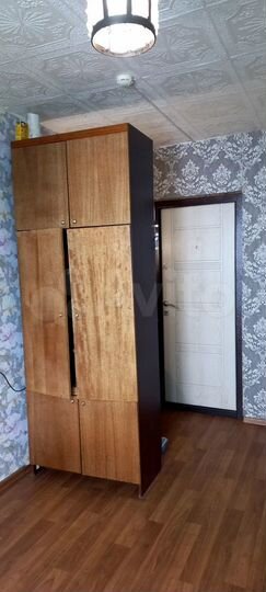 Комната 13 м² в > 9-к., 5/5 эт.