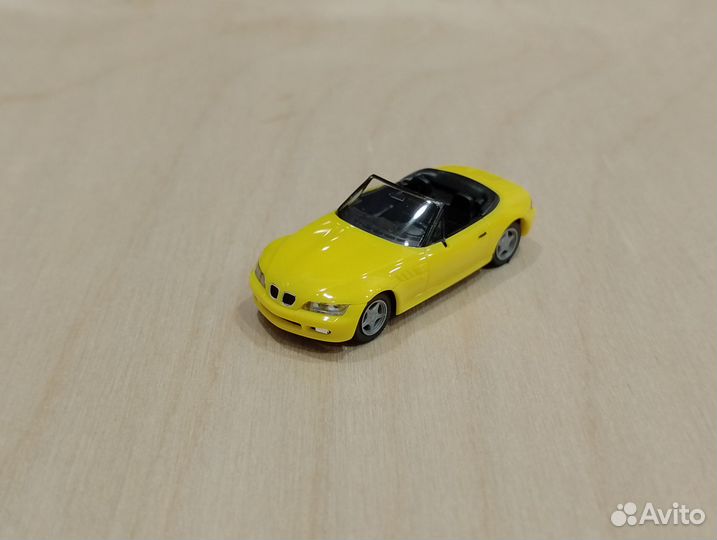 A25) BMW Z3 E36/7 (1995-2002) Cabrio, жёлтый