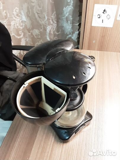 Кофеварка Leben