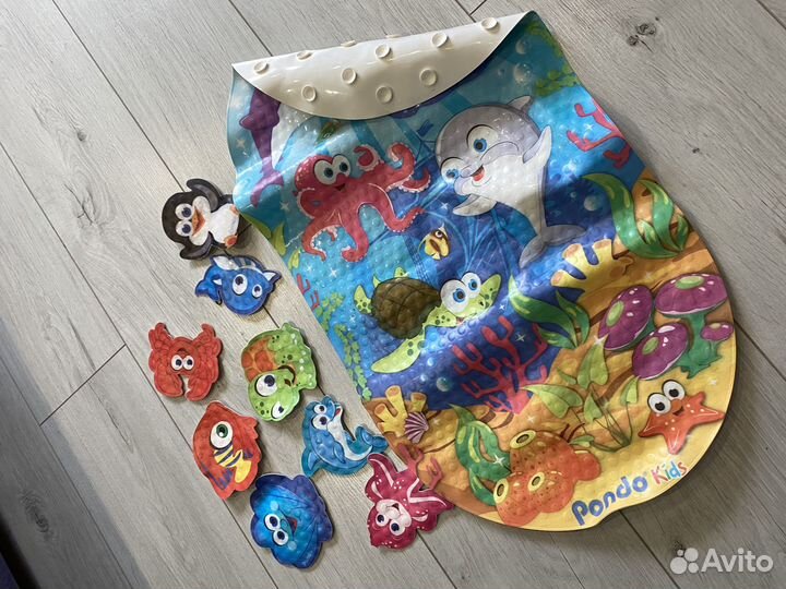 Коврик для купания с наклейками на ванну