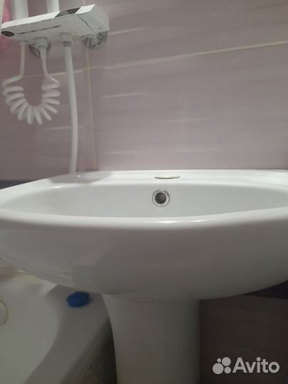 Раковина в ванную бу
