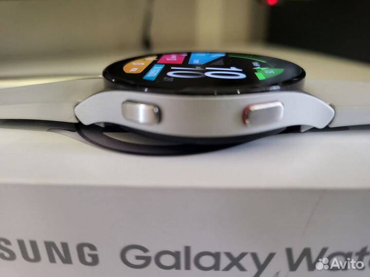 Умные часы Samsung galaxy watch 4