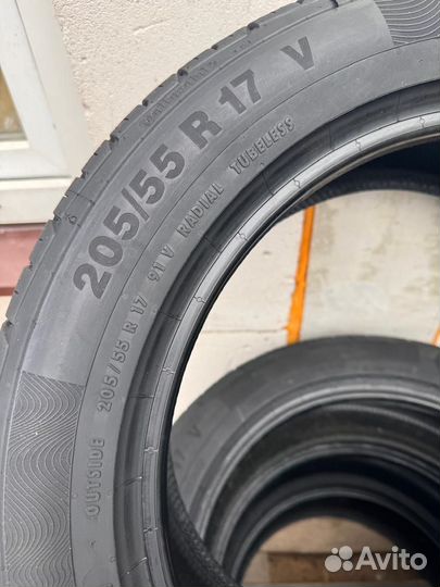 Continental ContiPremiumContact 5 205/55 R17