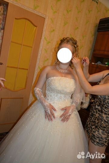 Свадебное платье)