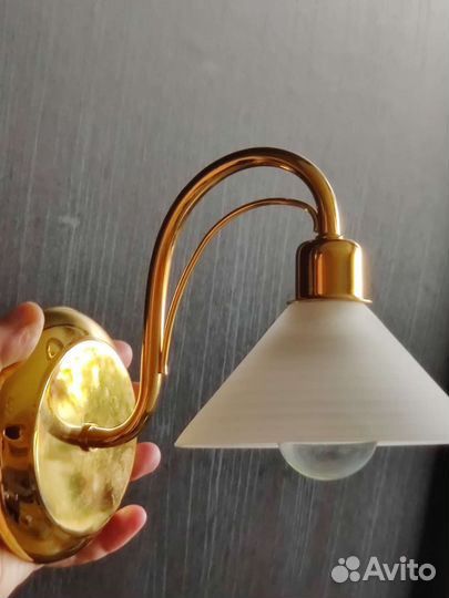 Настенный светильник бра