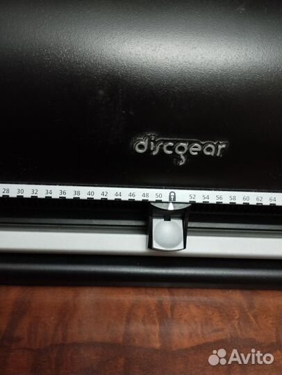 Селектор для хранения CD/DVD на 100 штук