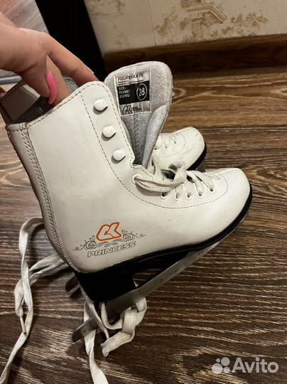 Коньки детские 28 размер