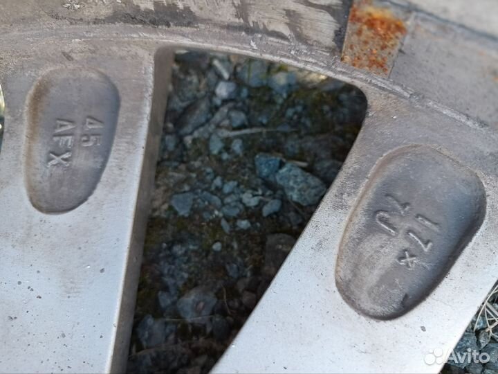 Диски литые Тойота