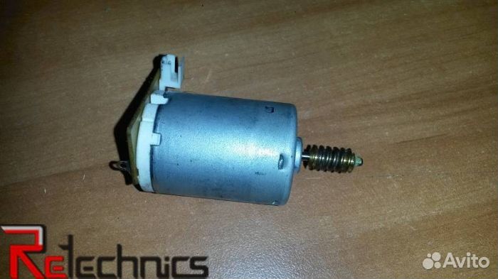 Двигатель DC 24В 831600-2810