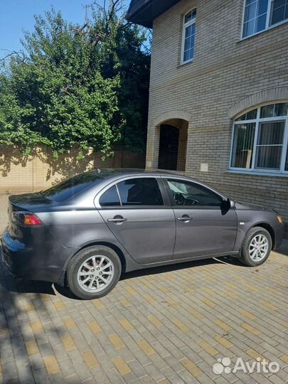 Mitsubishi Lancer 1.5 AT, 2010, 210 000 км