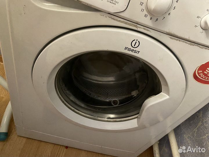 Стиральная машина на запчасти indesit